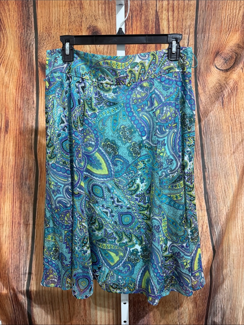 🚨(4/$10) Dressbarn Paisley Chiffon Skirt Size 10